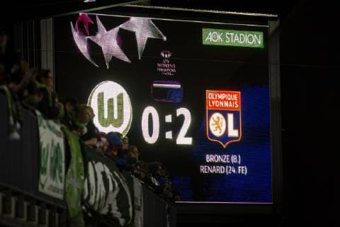 GER, UWCL, Viertelfinale, VfL Wolfsburg vs Olympique Lyon 27.03.2019, AOK Stadion, Wolfsburg, GER, UWCL, Viertelfinale, VfL Wolfsburg vs Olympique Lyon, UEFA REGULATIONS PROHIBIT ANY USE OF PHOTOGRAPHS AS IMAGE SEQUENCES AND OR QUASI-VIDEO im Bild picture shows: Anzeigetafel Halbzeitstand 0:2,