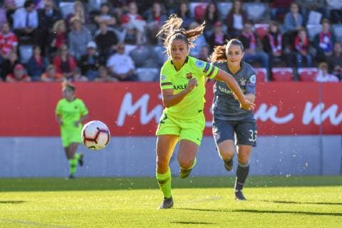 Fussball UEFA Womens Champions League, 21.04.2019, FC Bayern Muenchen - FC Barcelona Barca Fussball UEFA Womens Champions League, 21.04.2019, FC Bayern Muenchen - FC Barcelona, in Muenchen, FCB Campus, Bayern, Deutschland. Sara Daebritz 33, FC Bayern Frauen, Patri 12, FC Barcelona Frauen DFL REGULATIONS PROHIBIT ANY USE OF PHOTOGRAPHS AS IMAGE SEQUENCES AND OR QUASI VIDEO. (