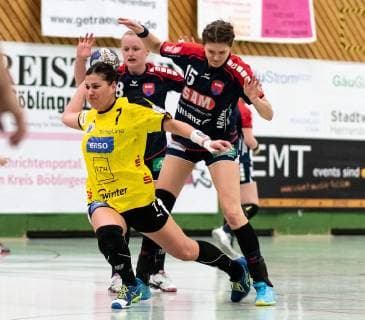Aylin Bok (SG H2Ku Herrenberg Kuties 08), Kamila Szczecina (HC Roedertal 07), Jurate Zilinskaite (SG H2Ku Herrenberg Kuties 15), SG H2Ku Herrenberg Kuties vs. HC Roedertal, Handball, 2.Bundesliga, Frauen, HBF, Saison 18 19, 04.05.2019, SG H2Ku Herrenberg Kuties vs. HC Roedertal, Handball, 2.Bundesliga, Frauen, HBF, Saison 18 19, 04.05.2019 Herrenberg Copyright: xEIBNER WolfgangxFrankx EP_WFK