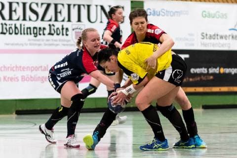 Aylin Bok (SG H2Ku Herrenberg Kuties 08), Kamila Szczecina (HC Roedertal 07), Jurate Zilinskaite (SG H2Ku Herrenberg Kuties 15), SG H2Ku Herrenberg Kuties vs. HC Roedertal, Handball, 2.Bundesliga, Frauen, HBF, Saison 18 19, 04.05.2019, SG H2Ku Herrenberg Kuties vs. HC Roedertal, Handball, 2.Bundesliga, Frauen, HBF, Saison 18 19, 04.05.2019 Herrenberg Copyright: xEIBNER WolfgangxFrankx EP_WFK