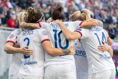 Jubel, celebration bei Olympique Lyon über das 0:1 durch Dzsenifer Marozsan (Olympique Lyon, 10); Tor, goal, Torerfolg, Aktion, 18.05.2019, Budapest, Fußball, Frauen, UEFA Women s Champions League, Olympique Lyon - FC Barcelona, Barca