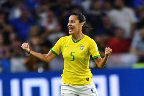 Jubel, Freuen, celebrate, happy, cheer , Goal Celebration Thaisa (Brasilien) (5) 1:1, 23.06.2019, Le Havre (Frankreich), Fussball, FIFA Frauen-WM 2019, Achtellfinale Frankreich - Brasilien, FIFA REGULATIONS PROHIBIT ANY USE OF PHOTOGRAPHS AS IMAGE SEQUENCES AND OR QUASI-VIDEO.