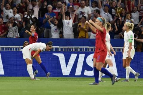 Joie de Alex Morgan (etats unis) et de ses coequipieres FOOTBALL : Angleterre vs Etats-Unis - Coupe du monde de Football Feminin 1 2 finale - 02 07 2019 FredericChambert Panoramic