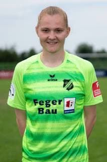 Manon Klett (Torwart, 20), Porträt, Portrait, Einzelbild, Aktion, Action, 06.07.2019, Willstätt Sand (Deutschland), Fussball, Flyeralarm Frauen-Bundesliga, Fototermin SC Sand, DFB DFL REGULATIONS PROHIBIT ANY USE OF PHOTOGRAPHS AS IMAGE SEQUENCES AND OR QUASI-VIDEO.