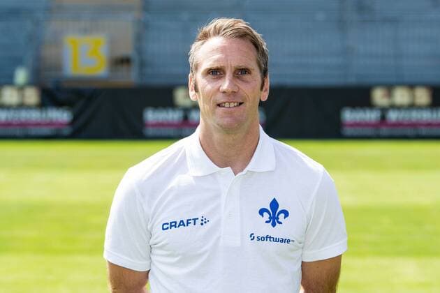 17.07.2019, xfux, Fussball 2.Bundesliga, SV Darmstadt 98, 2.BL, Porträttermin 2019 2020, Fototermin, emonline, emspor, deloka, v.l. Co Trainer Sven Piepenbrock; (SV Darmstadt 98) Darmstadt