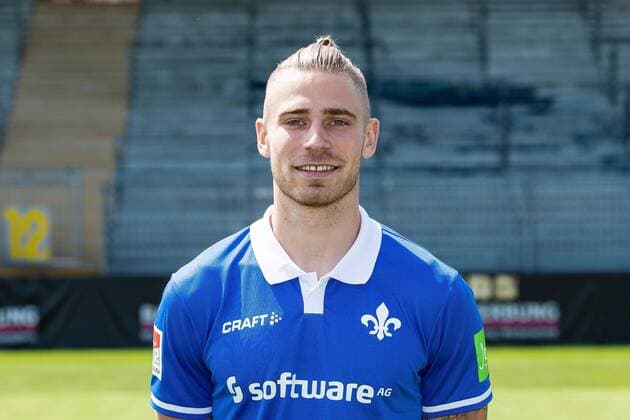 17.07.2019, xfux, Fussball 2.Bundesliga, SV Darmstadt 98, 2.BL, Porträttermin 2019 2020, Fototermin, emonline, emspor, deloka, v.l. Felix Platte; (SV Darmstadt 98) Darmstadt