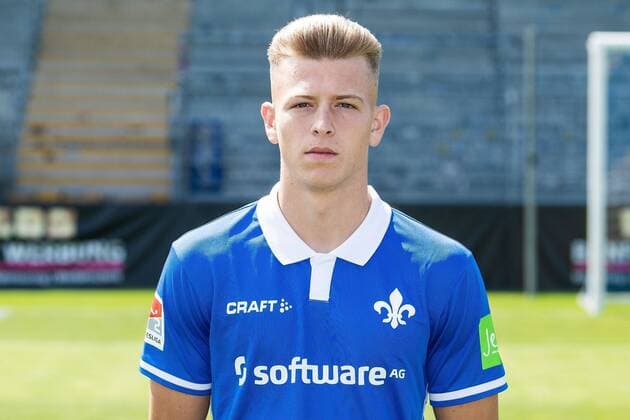 17.07.2019, xfux, Fussball 2.Bundesliga, SV Darmstadt 98, 2.BL, Porträttermin 2019 2020, Fototermin, emonline, emspor, deloka, v.l. Tim Skarke; (SV Darmstadt 98) Darmstadt