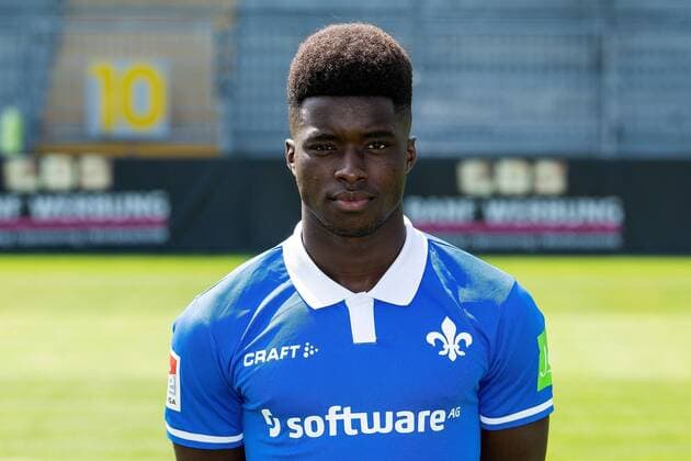 17.07.2019, xfux, Fussball 2.Bundesliga, SV Darmstadt 98, 2.BL, Porträttermin 2019 2020, Fototermin, emonline, emspor, deloka, v.l. Braydon Manu; (SV Darmstadt 98) Darmstadt