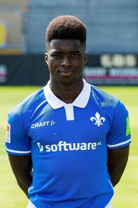 17.07.2019, xfux, Fussball 2.Bundesliga, SV Darmstadt 98, 2.BL, Porträttermin 2019 2020, Fototermin, emonline, emspor, deloka, v.l. Braydon Manu; (SV Darmstadt 98) Darmstadt