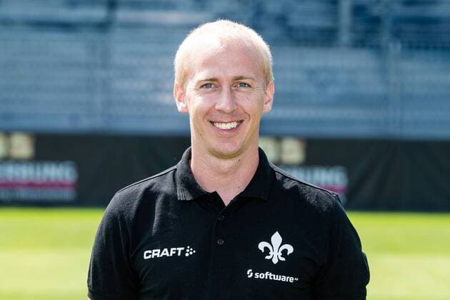 17.07.2019, xfux, Fussball 2.Bundesliga, SV Darmstadt 98, 2.BL, Porträttermin 2019 2020, Fototermin, emonline, emspor, deloka, v.l. Physiotherapeut Sebastian Pommer; (SV Darmstadt 98) Darmstadt
