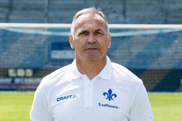 17.07.2019, xfux, Fussball 2.Bundesliga, SV Darmstadt 98, 2.BL, Porträttermin 2019 2020, Fototermin, emonline, emspor, deloka, v.l. Torwarttrainer Uwe Zimmermann; (SV Darmstadt 98) Darmstadt
