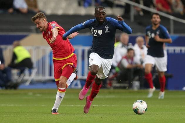 Fußball, EM Quali, Frankreich - Andorra Paris, France 10.09.2019, UEFA EM Qualifikation, Runde 6, Gruppe H, Frankreich - Andorra, Marc Rebes (AND) und Jomathan Ikone (FRA) im zweikampf, battle for the ball, ( Paris Stade de France France eu-images- 01062000330