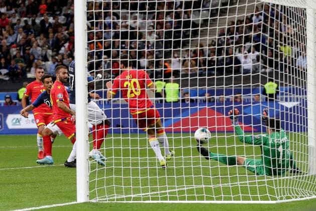 Fußball, EM Quali, Frankreich - Andorra Paris, France 10.09.2019, UEFA EM Qualifikation, Runde 6, Gruppe H, Frankreich - Andorra, Wissam Ben Yedder (FRA) Torschuss zum 3:0, scores his team s third goal, ( Paris Stade de France France eu-images- 01062000344