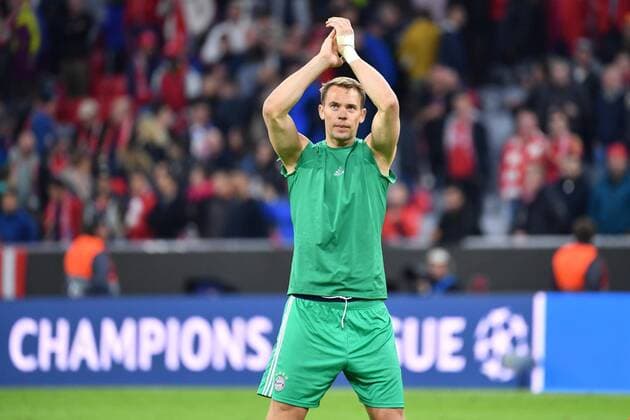 Sport Bilder des Tages Schlussjubel Manuel NEUER (Torwart FC Bayern Muenchen), Jubel,Freude,Begeisterung, Aktion,Einzelbild,angeschnittenes Einzelmotiv,Halbfigur,halbe Figur FC Bayern Muenchen-Roter Stern Belgrad Fussball Champions League,Gruppe B, Gruppenphase,1.Spieltag, am 18.09.2019. A L L I A N Z A R E N A. DFL REGULATIONS PROHIBIT ANY USE OF PHOTOGRAPHS AS IMAGE SEQUENCES AND OR QUASI-VIDEO.