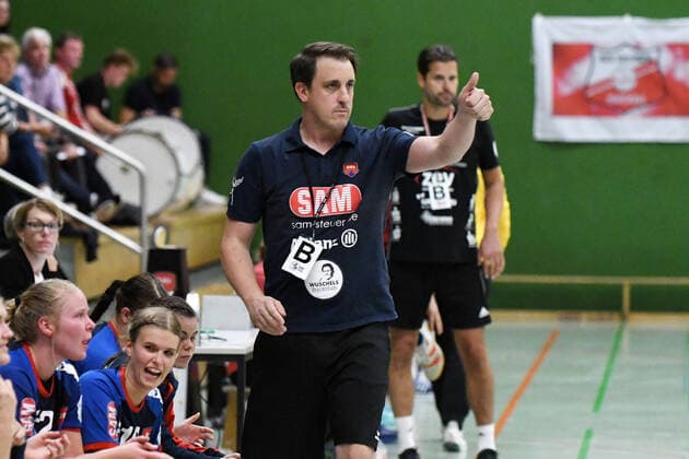 Mike Leibssle (Trainer, SG H2KU Herrenberg), SG H2KU Herrenberg vs. BSV Sachsen Zwickau, 2. Handball Bundesliga Frauen, 3. Spieltag, Saison 19 20, 121.09.2019, SG H2KU Herrenberg vs. BSV Sachsen Zwickau, 2. Handball Bundesliga Frauen, 3. Spieltag, Saison 19 20, 121.09.2019 Dettingen an der Erms