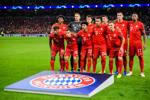 01.10.2019, xkvx, Fussball UEFA Champions League, Tottenham Hotspur - FC Bayern Muenchen emspor, v.l. David Alaba (FCB - FC Bayern Muenchen), Kingsley Coman (FCB - FC Bayern Muenchen), Manuel Neuer (FCB - FC Bayern Muenchen), Philippe Coutinho (FCB - FC Bayern Muenchen), Serge Gnabry (FCB - FC Bayern Muenchen), Benjamin Pavard (FCB - FC Bayern Muenchen), Corentin Tolisso (FCB - FC Bayern Muenchen), Mickael Cuisance (FCB - FC Bayern Muenchen), Joshua Kimmich (FCB - FC Bayern Muenchen), Niklas Suele (FCB - FC Bayern Muenchen), Jerome Boateng (FCB - FC Bayern Muenchen) London