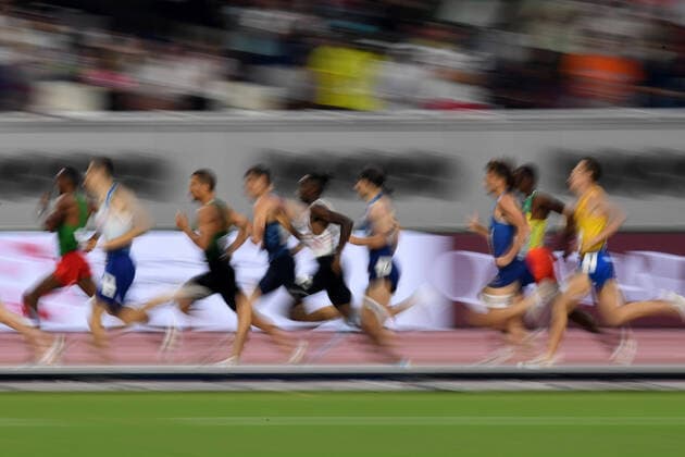 Doha, IAAF, Leichtathletik, athletics, Track and Field, World athletics Championships 2019 Doha, Leichtathletik WM 2019 Doha, 27.09-06.10.2019, Khalifa International Stadium Doha, 500m Männer Finale, Symbolfoto, verwischte Foto