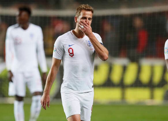Harry Kane of England dejected during the UEFA EURO, EM, Europameisterschaft,Fussball 2020 Qualifying match at the Sinobo Stadium, Prague. Picture date: 11th October 2019. Picture credit should read: David Klein Sportimage EDITORIAL USE ONLY. No use with unauthorised audio, video, data, fixture lists, club league logos or live services. Online in-match use limited to 120 images, no video emulation. No use in betting, games or single club league player publications. SPI-0252-0113