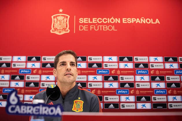 191014 Robert Moreno, head coach of the Spanish national football team, during a press conference, PK, Pressekonferenz on October 14, 2019 in Stockholm. Photo: Joel Marklund BILDBYRAN kod JM 88052 BBENG fotboll fotball football soccer UEFA EURO, EM, Europameisterschaft,Fussball Qualifier, EM, Europameisterschaft Spain Spanien press conference presskonferens Copyright: JOELxMARKLUND BB191014JM001