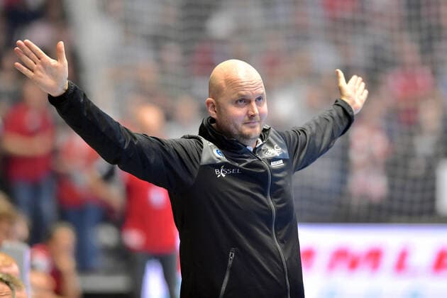 Adalsteinn Eyjolfsson (Trainer HC Erlangen) , GER, MT Melsungen - HC Erlangen, Handball, 1. Bundesliga Maenner, 17.10.2019, GER, MT Melsungen - HC Erlangen, Handball, 1. Liga Maenner, 17.10.2019 Kassel Copyright: xEIBNER RolandxSippelx EP_RSL