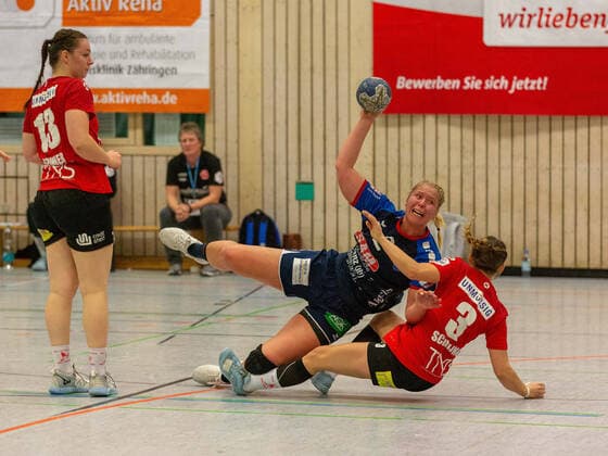 Stefanie Schoenberg (SG H2Ku Herrenberg 02) und Kathrin Schilling (HSG Freiburg 03) HSG Freiburg - SG H2Ku Herrenberg, Frauen, Handball, 2. Bundesliga, 9. Spieltag, Saison 2019 2020, 16.11.2019, GER, HSG Freiburg - SG H2Ku Herrenberg, Frauen, Handball, 2. Bundesliga, 9. Spieltag, Saison 2019 2020, 16.11.2019, Freiburg (Breisgau) Copyright: xEibner-Pressefoto DimitrixDrofitx EP_ddh