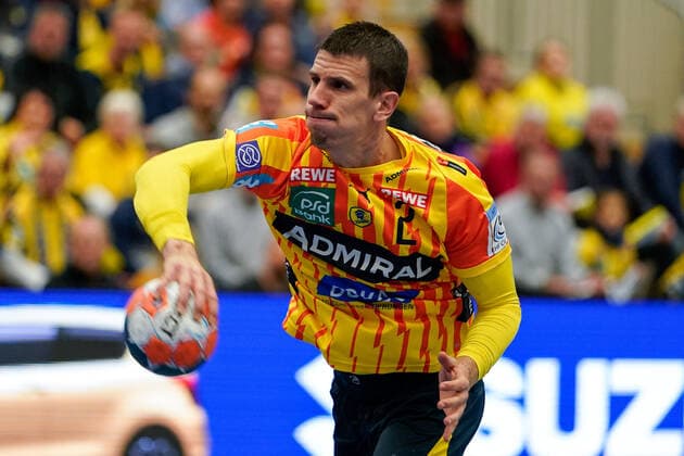 Andre Schmid (Andy Schmid, RNL, 2), Siebenmeter, 7-Meter, Strafwurf, Spielszene, Einzelbild, Aktion, Action, 20.11.2019, Mannheim (Deutschland), Handball, EHF-Pokal, Rhein-Neckar Löwen - SKA Minsk