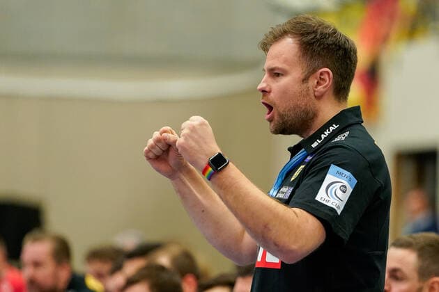 Kristjan Andresson (Trainer, Cheftrainer, RNL), Jubel, jubeln, jubelt, celebration, Freude, zuversichtlich, optimistisch, Spielszene, Einzelbild, Aktion, Action, 20.11.2019, Mannheim (Deutschland), Handball, EHF-Pokal, Rhein-Neckar Löwen - SKA Minsk