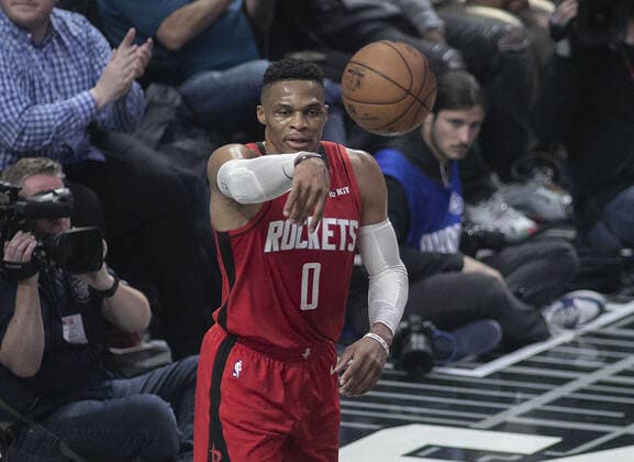 December 19, 2019, Los Angeles, California, USA: Russell Westbrook 0 of the Houston Rockets inbounds the ball during their NBA, Basketball Herren, USA game with the Los Angeles Clippers on Thursday December 19, 2019 at the Staples Center in Los Angeles, California. Clippers lose to Raptors, 117-122. JAVIER ROJAS PI Clippers lose to Raptors, 117-122 - ZUMAp124 20191219_zaa_p124_030 Copyright: xJavierxRojasx