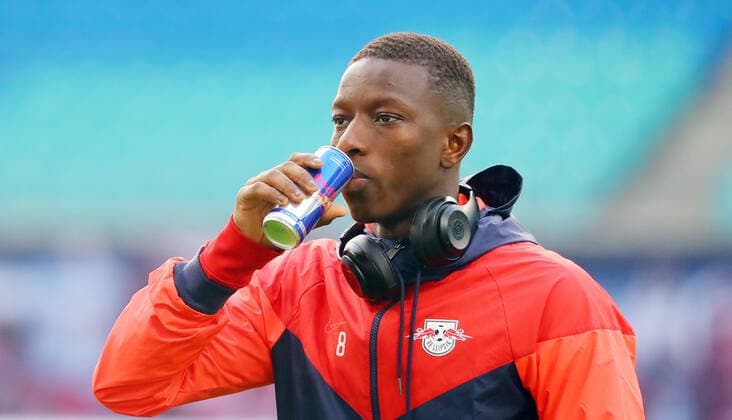 RB Leipzig - Augsburg Fussball Bundesliga Leipzig, 21.12.2019, Red Bull Arena, Fussball, Bundesliga, 17.Spieltag , RB Leipzig vs. FC Augsburg 3:1 (0:1) , Platzbegehung Pitchwalk. Im Bild: Amadou Haidara (8, RB Leipzig) , DFL regulations prohibit any use of photographs as image sequences and or quasi-video. ,