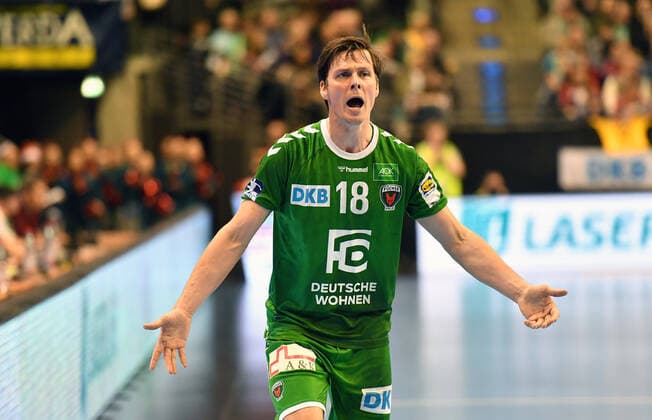 Hans Lindberg (Füchse), enttäuscht Füchse Berlin - SC DHFK Leipzig 1. Bundesliga, DKB-Handballbundesliga, 2019 2020 Herren, Männer, Maenner, Handball, Deutschland, Germany, Max-Schmeling-Halle Berlin, 26.12.2019