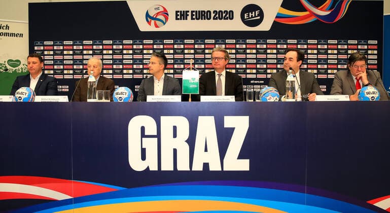 HANDBALL - EHF EURO 2020 GRAZ,AUSTRIA,07.JAN.20 - HANDBALL - EHF European Men s Handball Championship 2020, preview, press conference, PK, Pressekonferenz Image shows Didi Peissl (LOK Graz), vice president Helmut Schebeczek (OEHB), sports councilor Kurt Hohensinner (Graz), member of provincial government of sports Christopher Drexler (Styria), manager Armin Egger (MCG Graz) and president Frank Dicker (STHV). GEPAxpictures xMarioxBuehner