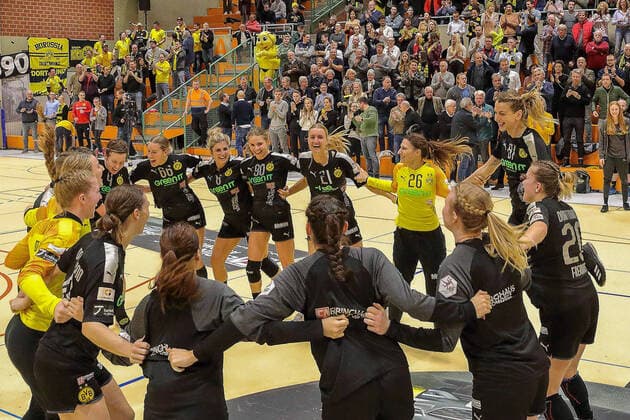 Jubel der Spielerinnen des BVB, BVB Handball vs. SG BBM Bietigheim, Frauen Damen, Handball, DHB-Pokal, 4 Runde, 2019 2020, 08.01.2020, BVB Handball vs. SG BBM Bietigheim, Frauen Damen, Handball, DHB-Pokal, 4 Runde, 2019 2020, 08.01.2020 Dortmund Copyright: xEibner-Pressefotox EP_EER