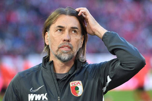 Martin SCHMIDT (Trainer FC Augsburg),Gestik, skeptisch, Einzelbild,angeschnittenes Einzelmotiv,Portraet,Portrait,Porträt. Fussball 1. Bundesliga,25.Spieltag,Spieltag25, FC Bayern Muenchen (M) - FC Augsburg (A) 2-0, am 08.03.2020 in Muenchen A L L I A N Z A R E N A, DFL REGULATIONS PROHIBIT ANY USE OF PHOTOGRAPHS AS IMAGE SEQUENCES AND OR QUASI-VIDEO.
