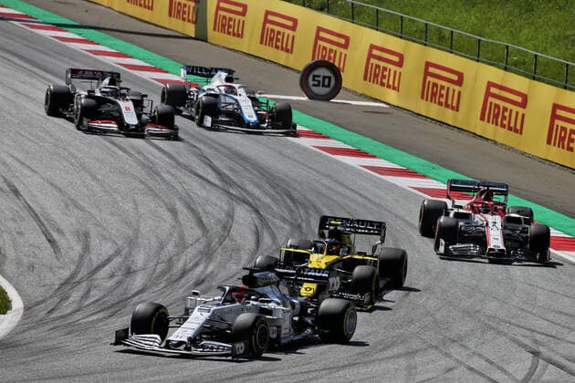 Motorsports: FIA Formula One World Championship, WM, Weltmeisterschaft 2020, Grand Prix of Austria Motorsports: FIA Formula One World Championship 2020, Grand Prix of Austria, 26 Daniil Kvyat (RUS, Scuderia AlphaTauri Honda), 31 Esteban Ocon (FRA, Renault DP World F1 Team), 7 Kimi Raikkonen (FIN, Alfa Romeo Racing ORLEN),
