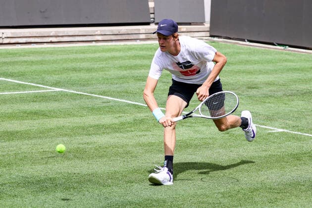 Jannik Sinner (ITA), bett1ACES, Berlin, LTTC Rot-Weiß - Steffi-Graf-Stadion, 11.07.2020,