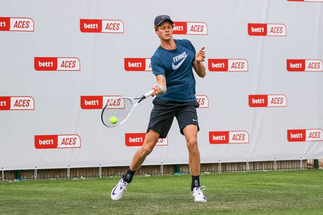 Jannik Sinner (ITA), bett1ACES, Berlin, LTTC Rot-Weiß - Steffi-Graf-Stadion, 11.07.2020,
