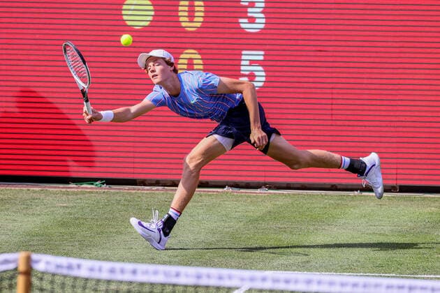 Jannik SINNER (ITA), bett1ACES, Berlin, LTTC Rot-Weiß - Steffi-Graf-Stadion, 13.07.2020,