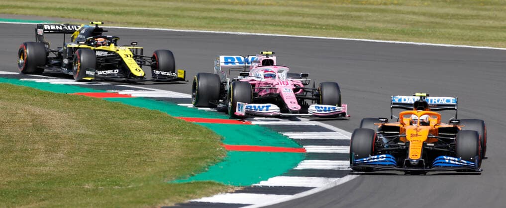Motorsports: FIA Formula One World Championship, WM, Weltmeisterschaft 2020, Grand Prix of Great Britain Motorsports: FIA Formula One World Championship 2020, Grand Prix of Great Britain, 4 Lando Norris (GBR, McLaren F1 Team), 18 Lance Stroll (CAN, BWT Racing Point F1 Team), 31 Esteban Ocon (FRA, Renault DP World F1 Team),