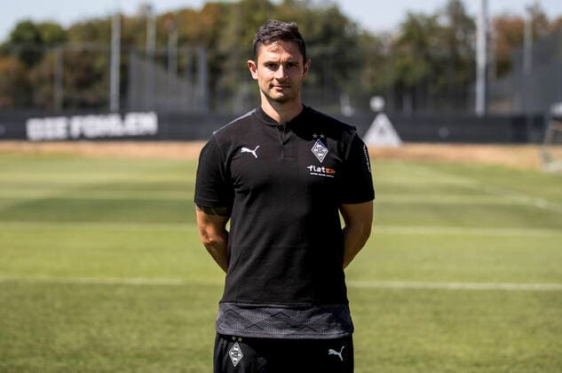 Jonas Rath Borussia Mönchengladbach Porträttermin 2020 2021 Porträt, Vorstellung, Präsentation, Pressetermin, Fußball, GER 07.08.2020, Fussball, Vorstellung, Präsentation, Pressetermin, Fußball, GER; 1. Bundesliga, Saison 2020 21, Moenchengladbach Foto: Moritz Müller Only for Editorial use