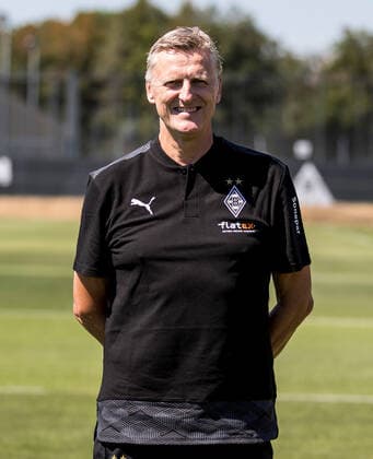 Doctor Stefan Hertl Borussia Mönchengladbach Porträttermin 2020 2021 Porträt, Vorstellung, Präsentation, Pressetermin, Fußball, GER 07.08.2020, Fussball, Vorstellung, Präsentation, Pressetermin, Fußball, GER; 1. Bundesliga, Saison 2020 21, Moenchengladbach Foto: Moritz Müller Only for Editorial use