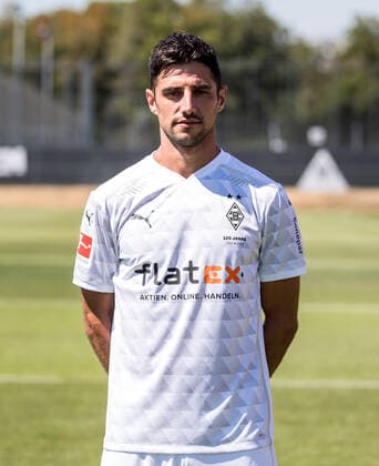 Lars Stindl (BMG) Borussia Mönchengladbach Porträttermin 2020 2021 Porträt, Vorstellung, Präsentation, Pressetermin, Fußball, GER 07.08.2020, Fussball, Vorstellung, Präsentation, Pressetermin, Fußball, GER; 1. Bundesliga, Saison 2020 21, Moenchengladbach Foto: Moritz Müller Only for Editorial use