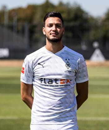 Rami Bensebaini (BMG) Borussia Mönchengladbach Porträttermin 2020 2021 Porträt, Vorstellung, Präsentation, Pressetermin, Fußball, GER 07.08.2020, Fussball, Vorstellung, Präsentation, Pressetermin, Fußball, GER; 1. Bundesliga, Saison 2020 21, Moenchengladbach Foto: Moritz Müller Only for Editorial use