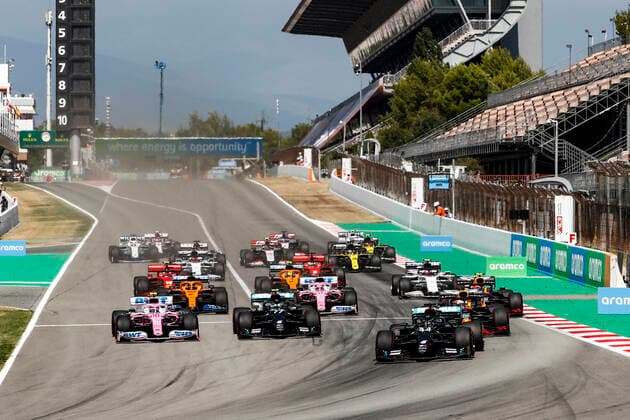 Motorsports: FIA Formula One World Championship, WM, Weltmeisterschaft 2020, Grand Prix of Spain, Start, 44 Lewis Hamilton (GBR, Mercedes-AMG Petronas Formula One Team), 33 Max Verstappen (NLD, Aston Martin Red Bull Racing), 4 Lando Norris (GBR, McLaren F1 Team), 77 Valtteri Bottas (FIN, Mercedes-AMG Petronas Formula One Team), 23 Alexander Albon (THA, Aston Martin Red Bull Racing), Barcelona Spain