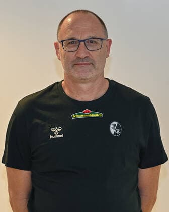 Portrait Arzt. Dr. Jochen Gruber. GER, SC Freiburg, Bundesliga, 2020 2021, Fussball, 22.08.2020 GER, SC Freiburg, Bundesliga, 2020 2021, Fussball, Freisteller, Shooting, 22.08.2020 Freibrug Copyright: xEibner-Pressefotox EP_SWA