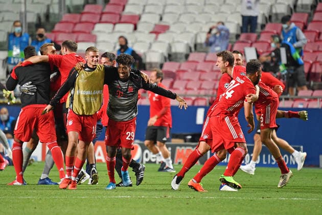 Fussball Champions League Finale Paris St. Germain - Bayern Muenchen 0-1 Schlussjubel v.re:Thomas MUELLER (MÜLLER,Bayern Muenchen), Corentin TOLISSO (Bayern Muenchen),Niklas SUELE (Bayern Muenchen), Kingsley COMAN (Bayern Muenchen), Michael CUISANCE (Bayern Muenchen). Jubel,Freude,Begeisterung, Fussball Champions League, Finale, Paris St. Germain (PSG)-FC Bayern Muenchen (M) 0-1 am 23.08.2020 im Estadio da Luz in Lissabon Portugal. FOTO: Frank Hoermann SVEN SIMON Pool NO use of any use photographs as image sequences and or quasi-video Editorial Use ONLY National and International News Agencies OUT Lissabon Estadio da Luz Portugal