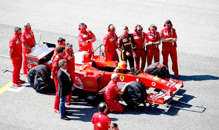 Sport Themen der Woche KW37 Motorsports: FIA Formula One World Championship, WM, Weltmeisterschaft 2020, Grand Prix of Tuscany, Mick Schumacher (GER) prepares to drive the Ferrari F2004 of his father Michael Schumacher, Louis Camilleri, Mattia Binotto (ITA, Scuderia Ferrari Mission Winnow), Scarperia Italy