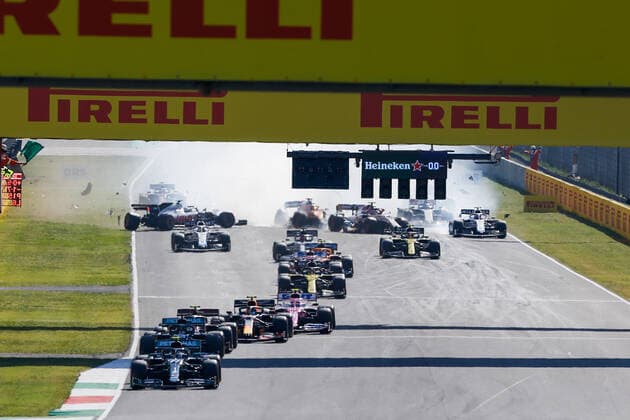Motorsports: FIA Formula One World Championship, WM, Weltmeisterschaft 2020, Grand Prix of Tuscany, Crash at the restart between 99 Antonio Giovinazzi (ITA, Alfa Romeo Racing ORLEN), 20 Kevin Magnussen (DEN, Haas F1 Team), 6 Nicholas Latifi (CAN, Williams Racing), 55 Carlos Sainz (ESP, McLaren F1 Team), Scarperia Italy