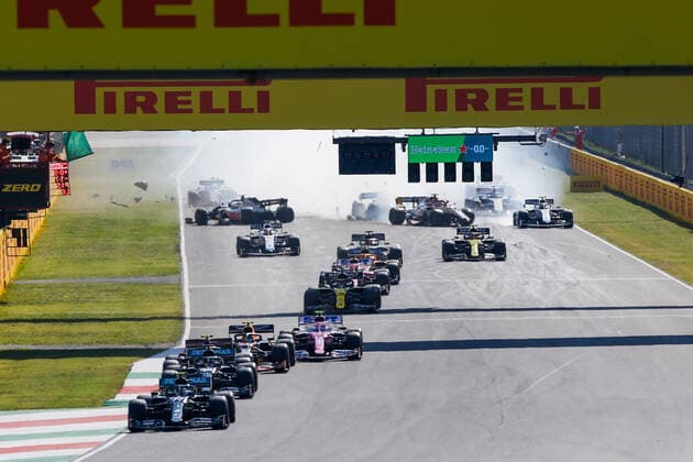 Motorsports: FIA Formula One World Championship, WM, Weltmeisterschaft 2020, Grand Prix of Tuscany, Crash at the restart between 99 Antonio Giovinazzi (ITA, Alfa Romeo Racing ORLEN), 20 Kevin Magnussen (DEN, Haas F1 Team), 6 Nicholas Latifi (CAN, Williams Racing), 55 Carlos Sainz (ESP, McLaren F1 Team), Scarperia Italy