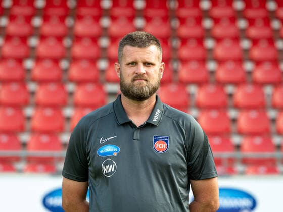 Marc Weiss, 1. FC Heidenheim 1846, 2. Bundesliga, Portraettermin, Saison 2020 2021, 17.09.2020, DFB DFL regulations prohibit any use of photographs as image sequences and or quasi-video., 1. FC Heidenheim 1846, 2. Bundesliga, Portraettermin, Freisteller, Shooting, Saison 2020 2021, 17.09.2020 Heidenheim Copyright: xEibner-Pressefoto SaschaxWaltherx EP_swa