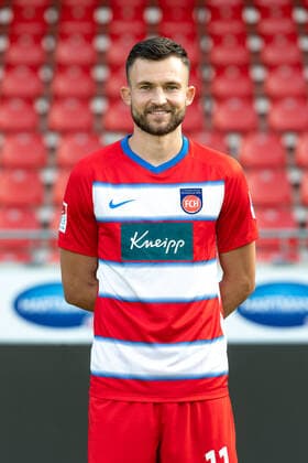 Denis Thomalla (FC Heidenheim, 11), 1. FC Heidenheim 1846, 2. Bundesliga, Portraettermin, Saison 2020 2021, 17.09.2020, DFB DFL regulations prohibit any use of photographs as image sequences and or quasi-video., 1. FC Heidenheim 1846, 2. Bundesliga, Portraettermin, Freisteller, Shooting, Saison 2020 2021, 17.09.2020 Heidenheim Copyright: xEibner-Pressefoto SaschaxWaltherx EP_swa